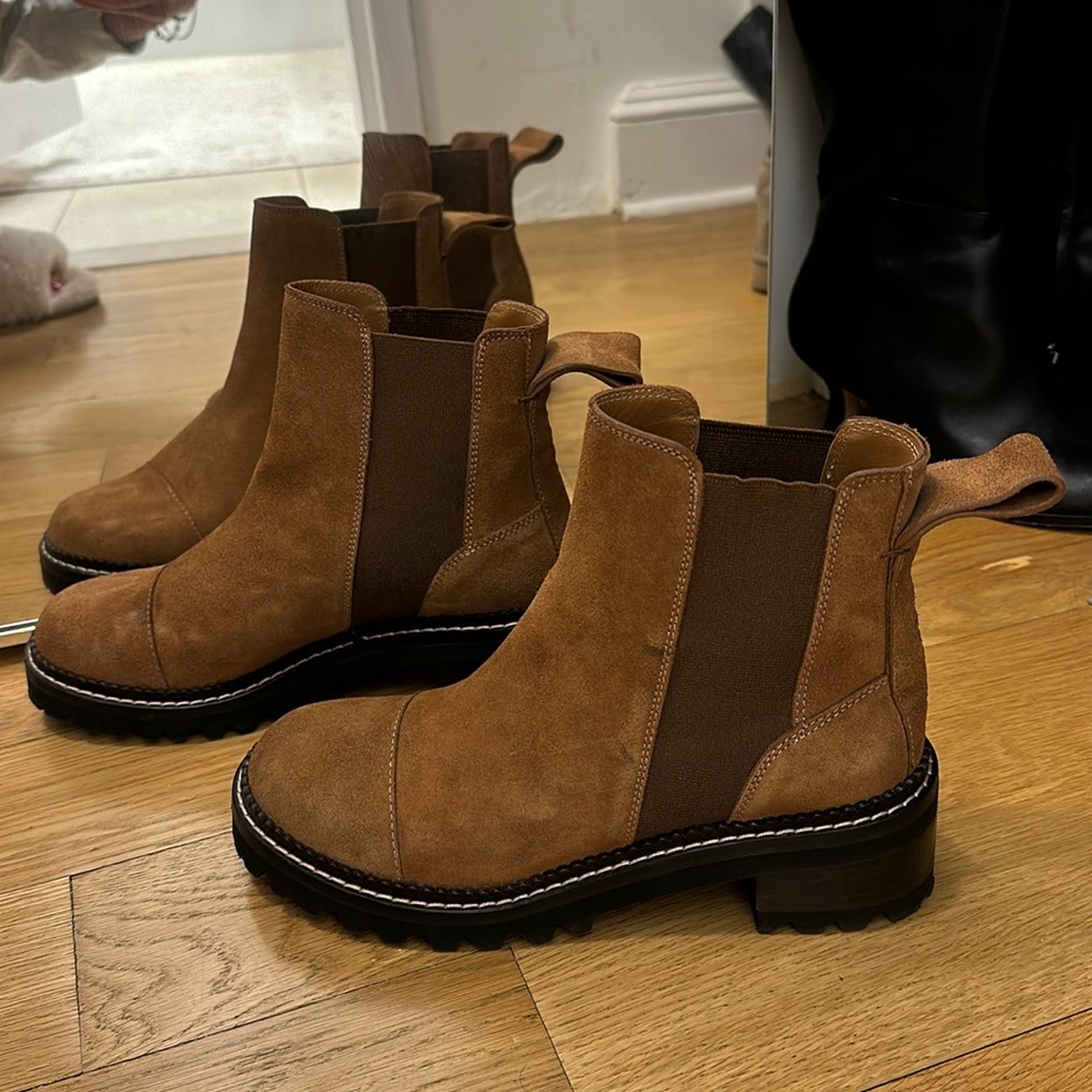 See by Chloe Mallory Chelsea Boots